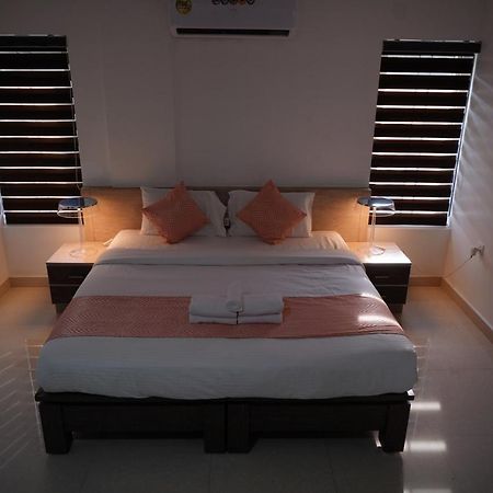 Chandra Inn Kollam Kültér fotó