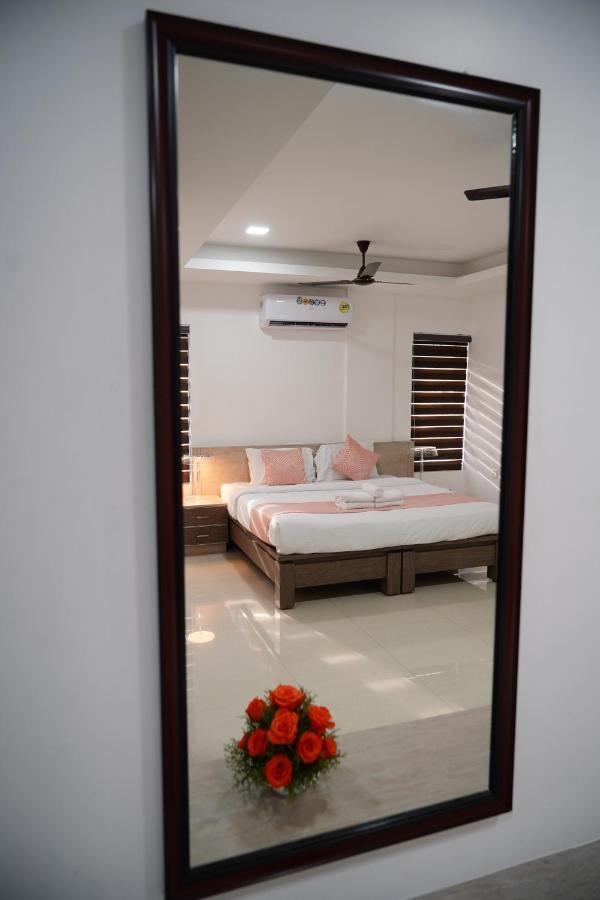 Chandra Inn Kollam Kültér fotó
